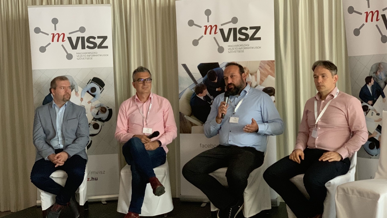 33FC6F34-2779-4D35-A53E-78E6EBCDC687