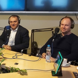 ab67656300005f1f0c437de258d25584aa84ef92